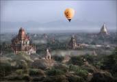 Paul Ravenscroft_Sunrise-over-the-temples-of-Bagan