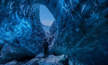 Roger Care: Enter the Ice Cave - 20