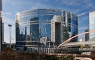 Anne Truman_KupKap Building La Defense Paris_Score: 19.5/20