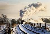 Paul Ravenscroft_Sun, steam and snow